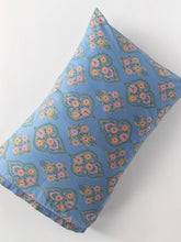Mix & Match Cotton Pillowcase, Single - Blue Willow Medallion