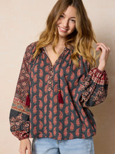 Camille Top - Wildflower Medallion Border