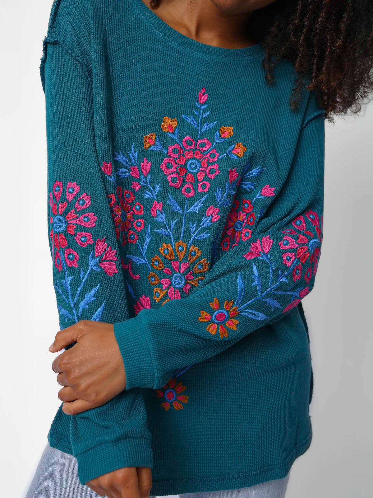 Aida Embroidered Thermal - Teal Folk Bouquet