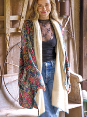 Cozy Blanket Kimono - Green Painterly Vines