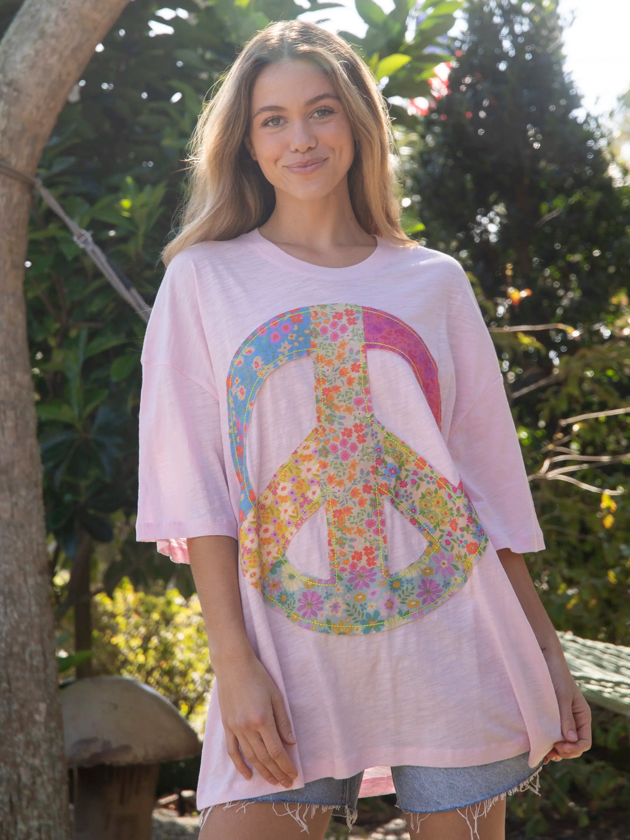 Oversized Cotton Applique Tee - Light Pink Peace Sign