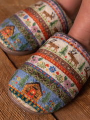 Cozy Sherpa Slippers - Moose Cabin Borders