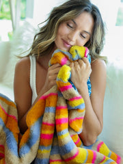 Cozy Luxe Faux Fur Blanket - Mustard Groove