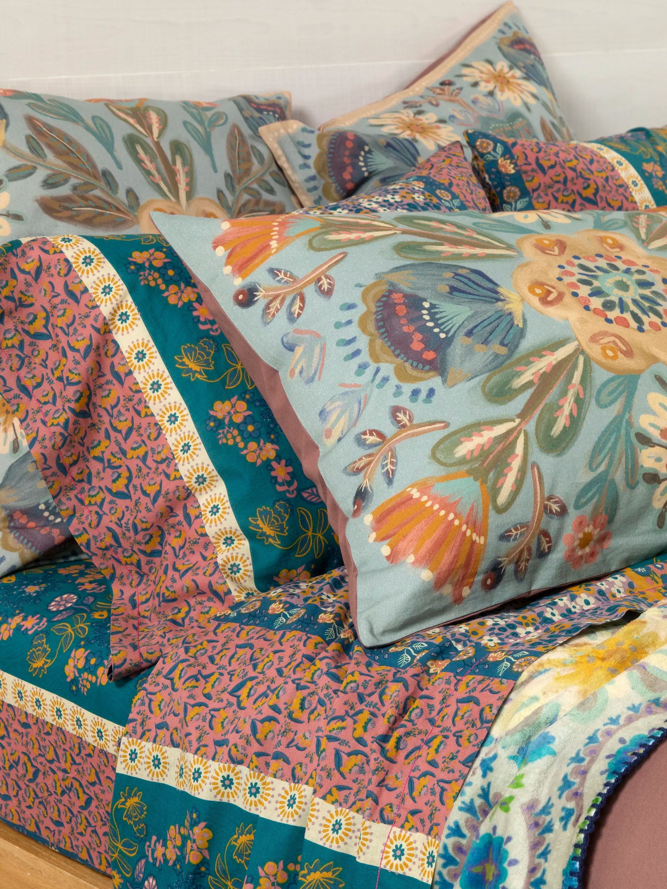 Catalina Cotton Shams, Set of 2 - Blue Mandala