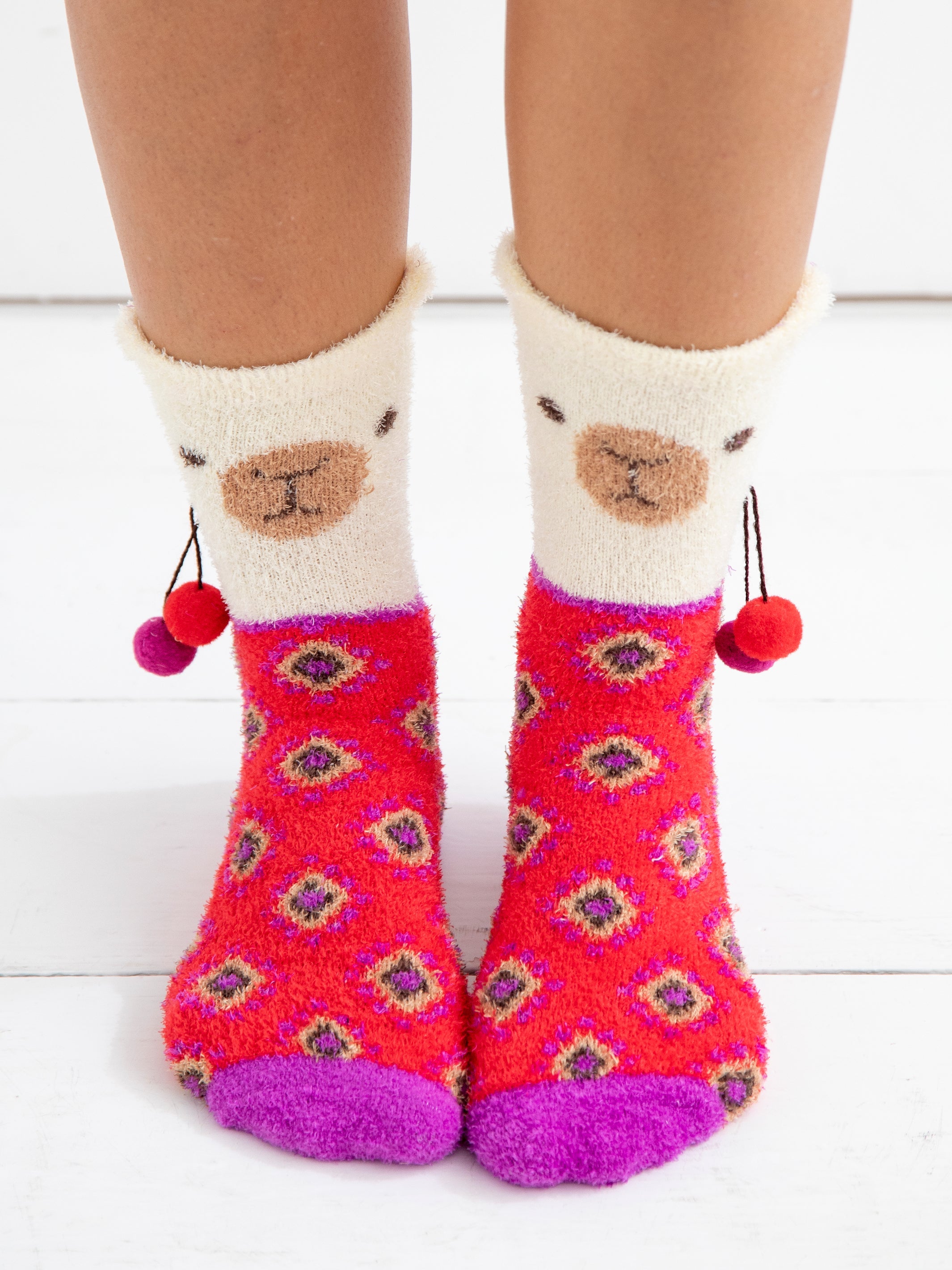 Cozy Socks - Llama