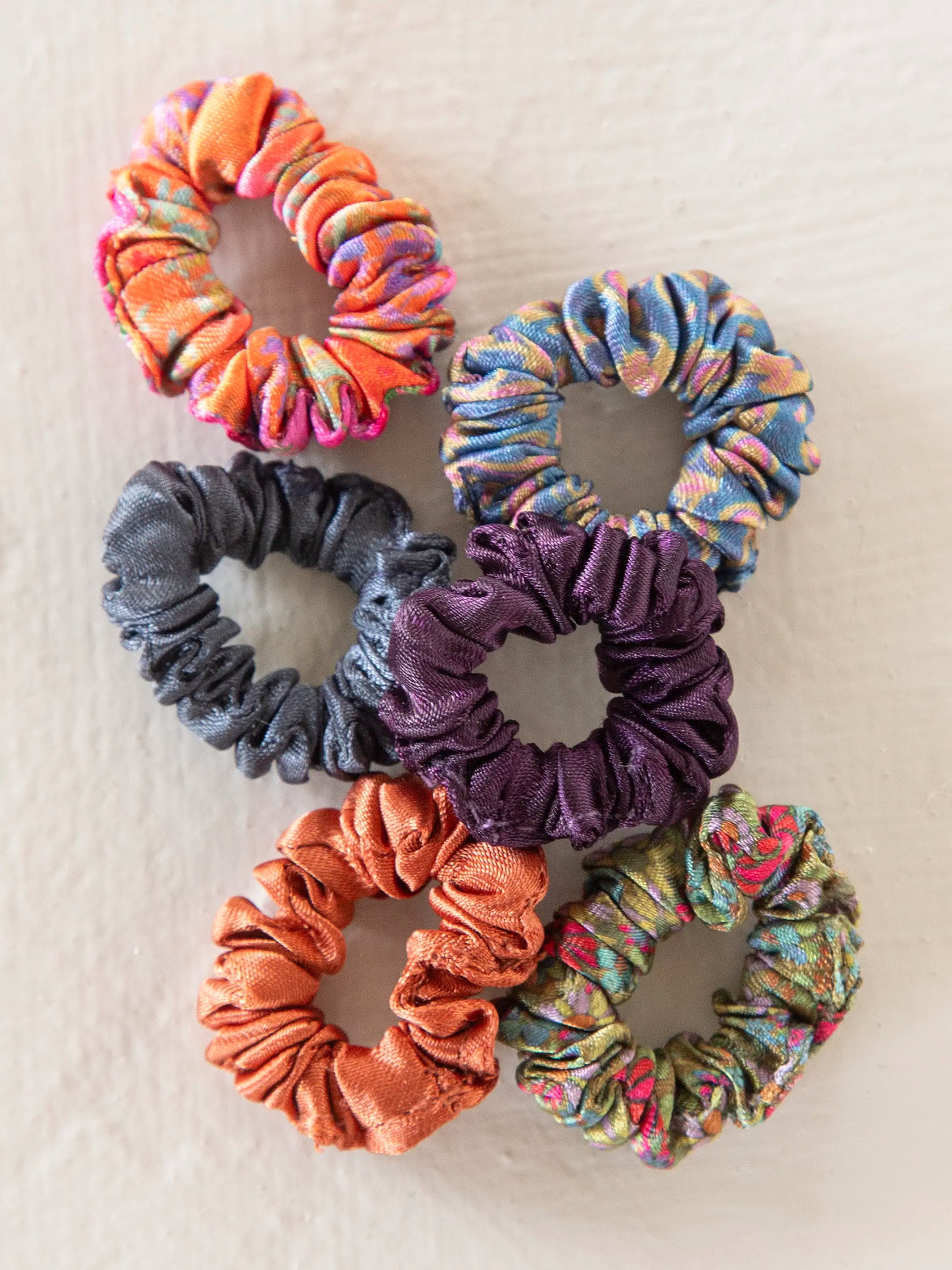 Mini Satin Scrunchies, Set of 6 - Berry
