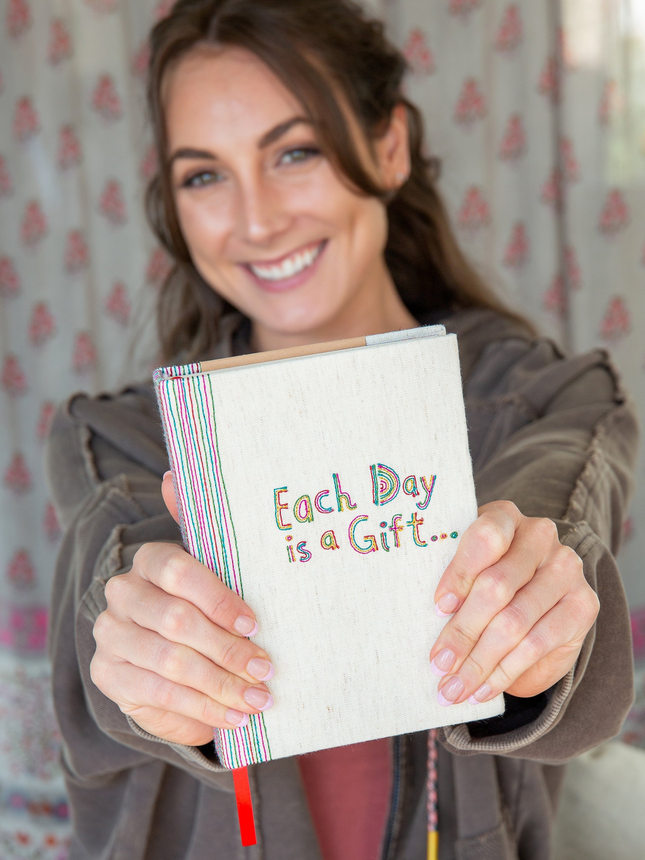 Embroidered 5 Year Daily Journal - Each Day Is A Gift