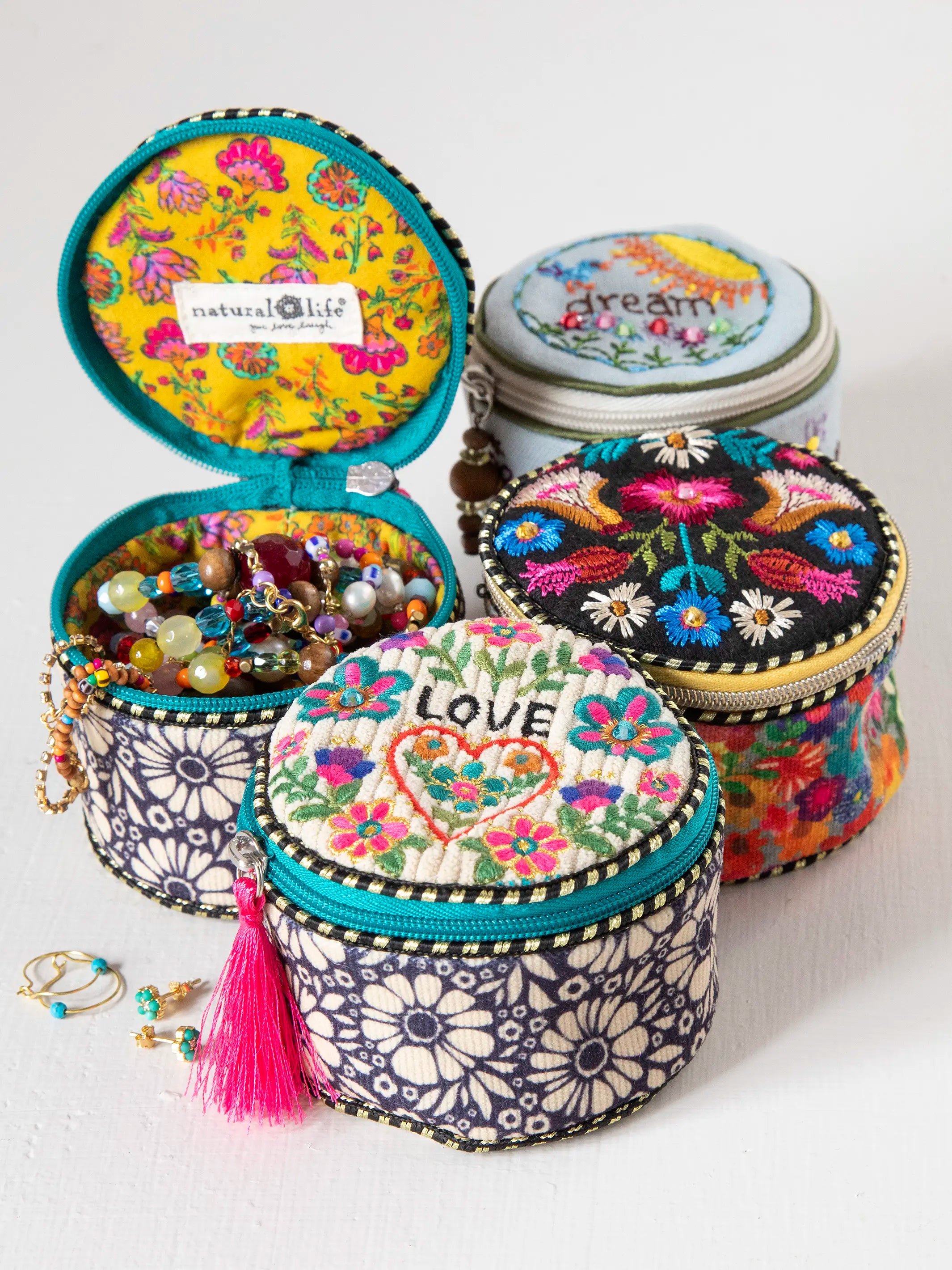 Embroidered Jewelry Case - Dream