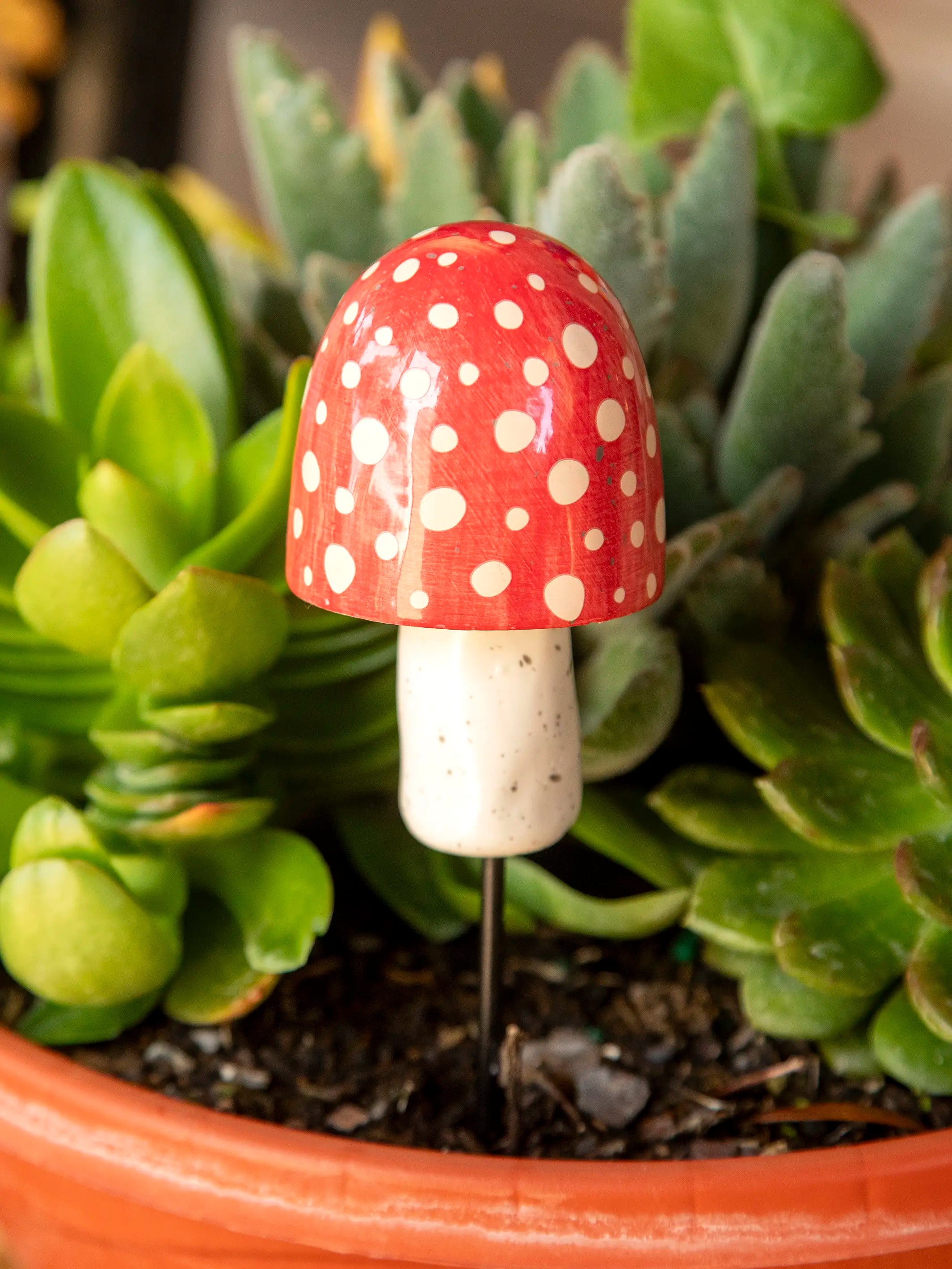 Hide-A-Key Mushroom Stake