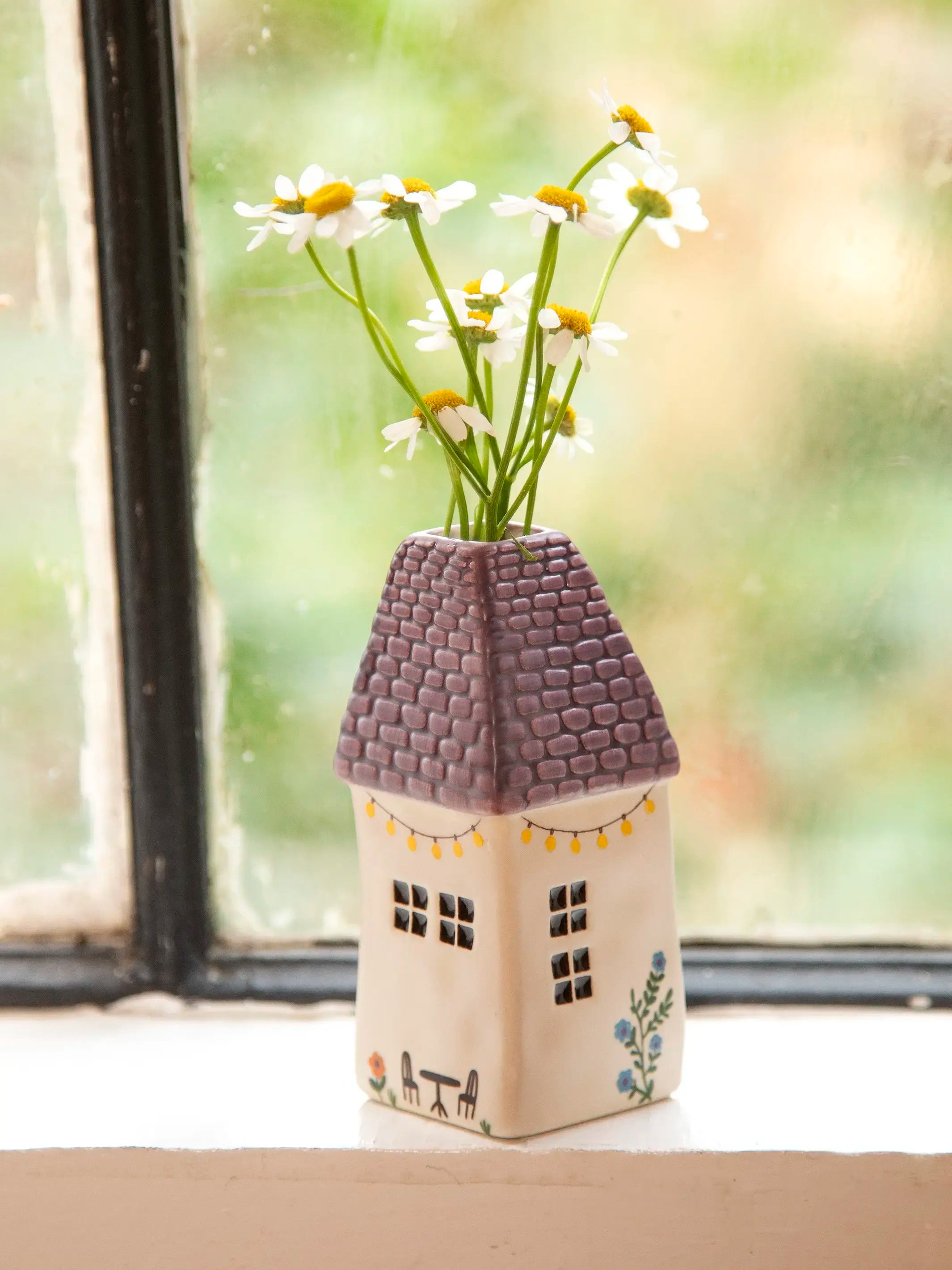 Cottage Bud Vase - Coffee